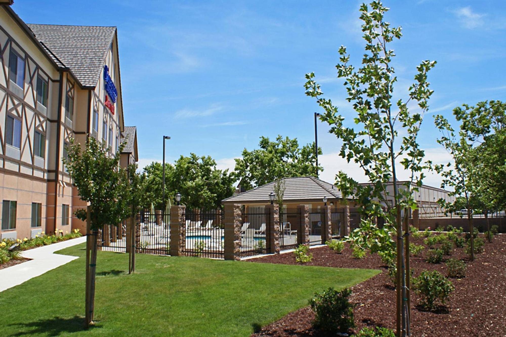 Fairfield Inn&Suites by Marriott Selma Kingsburg Exterior foto